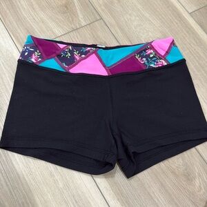 Ivivva, reversible shorts, 12 kids